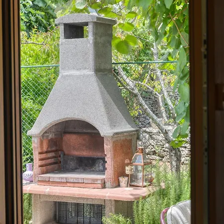 Garden דירה וולה לוקה