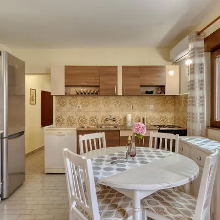 Garden * וולה לוקה